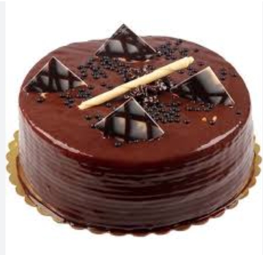 Davetlerin Yıldızı 6-9 Kişilik Çikolatalı Pasta