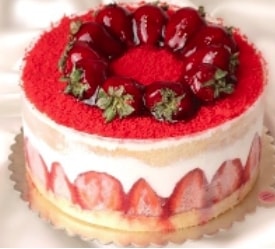 Özel Reçeteli Çilekli Mois Yaş Pasta